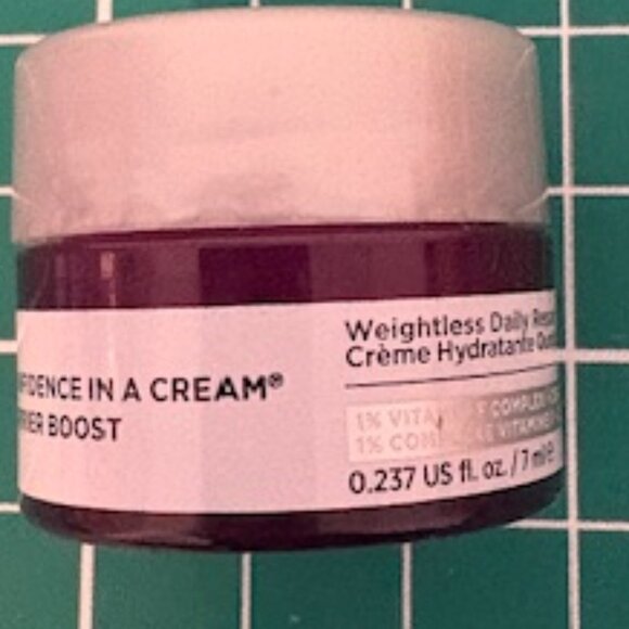 NEW- IT Cosmetics - confidence in a cream barrier boost - Picture 2 of 2